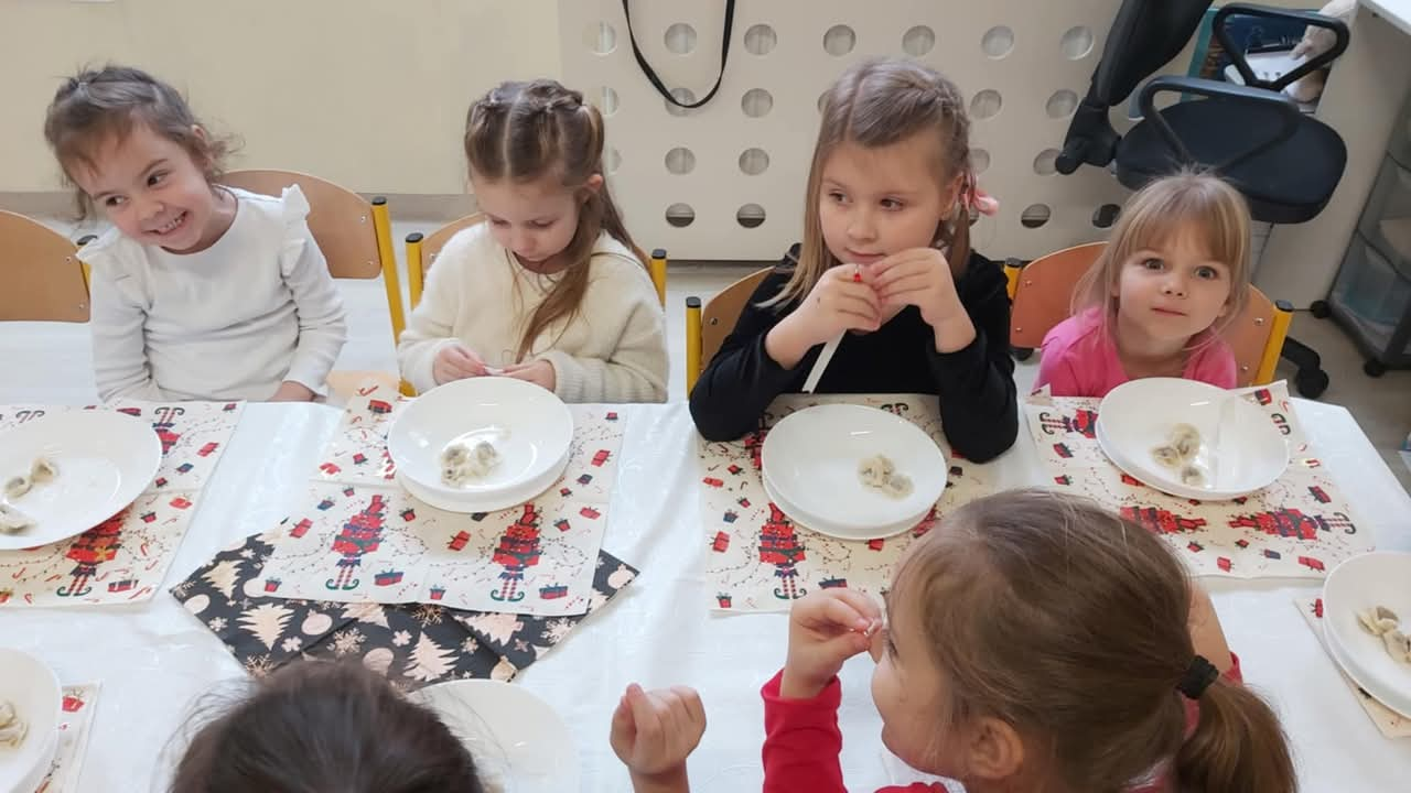 gr. jeżyki jedzą barszcz